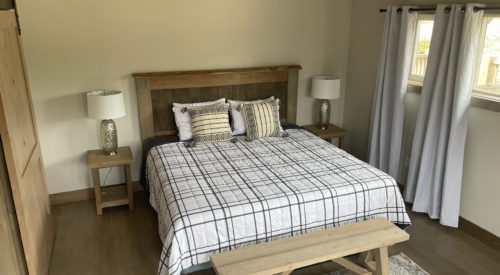 Coram Condo - Lodging Near Glacier