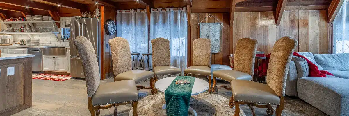 Holiday Party Venue - Hebron House Seating