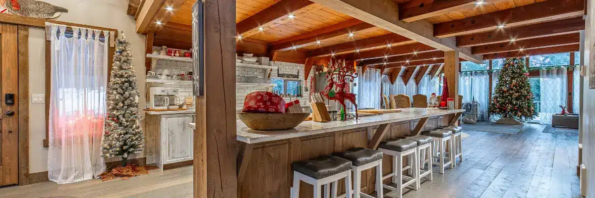 Holiday Party Venue - Hebron House Bar