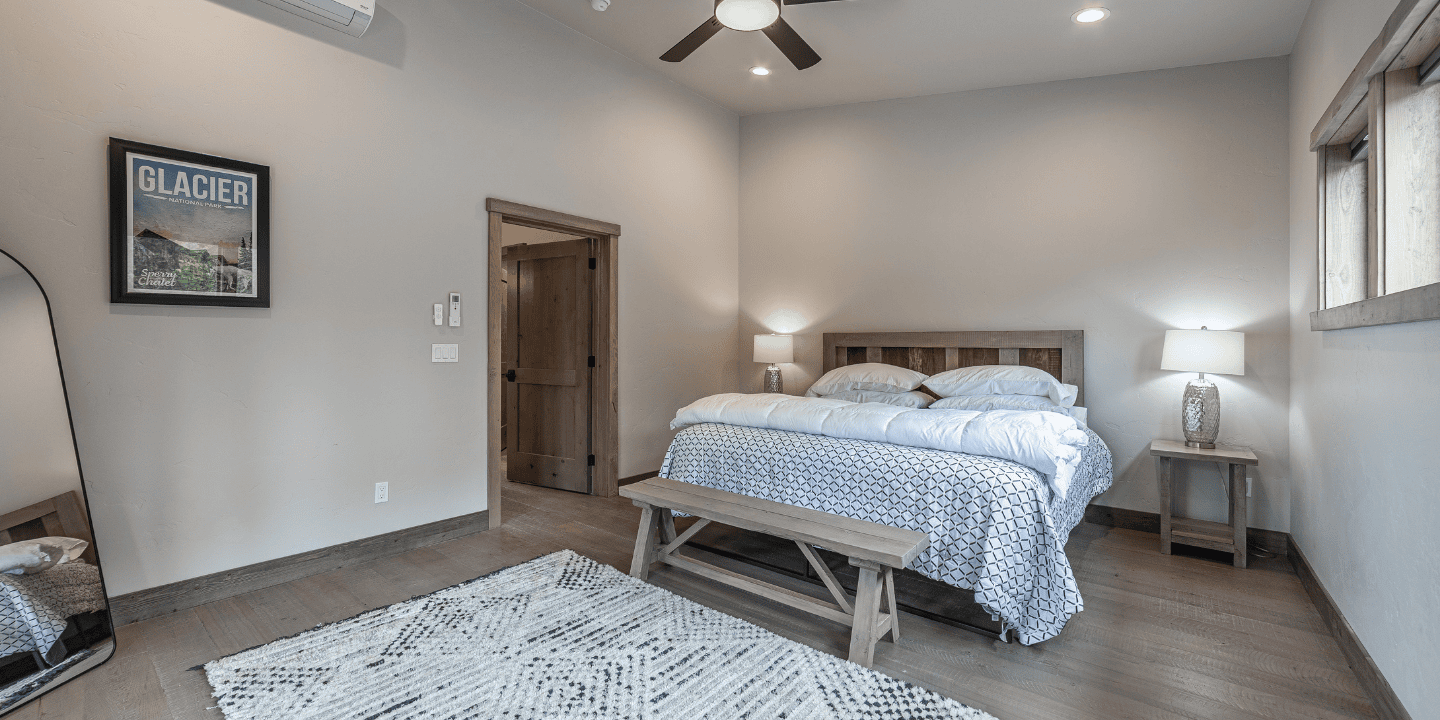 Where to stay near Glacier National Park - Fortress bedroom view